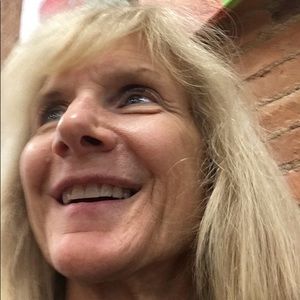 Meet your Posher, Sherry